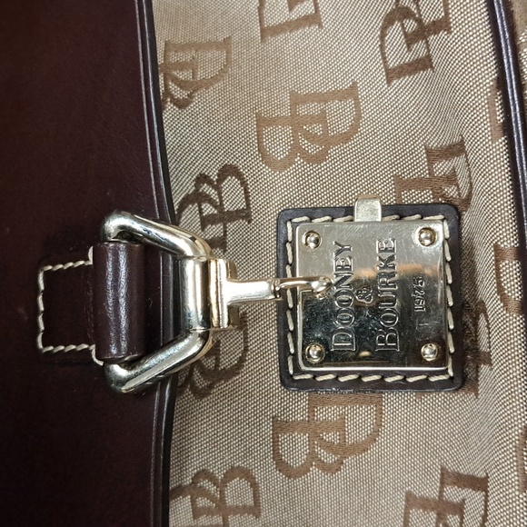 Dooney & Bourke Signature Canvas and Leather Satchel Bag Pre-loved🤎 Clean - Picture 7 of 16